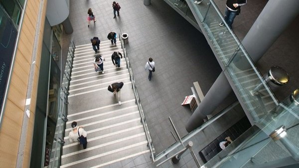 马来西亚双威大学校园氛围调查：多元文化与学习环境体验